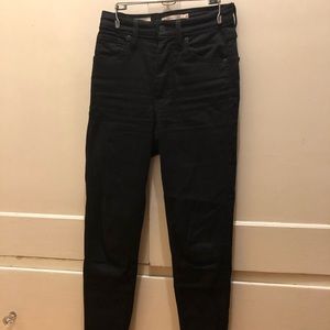Levi’s Mile High Super Skinny Jean